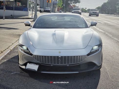 Used 2021 Ferrari Roma RWD image 2