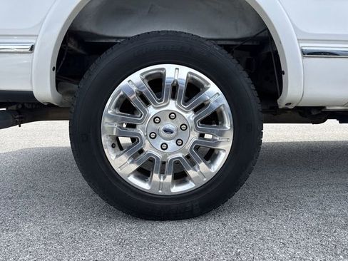Used 2014 Ford F150 Platinum AWD/4WD image 33