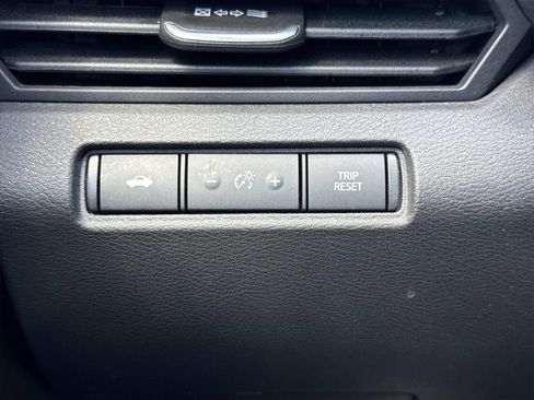 Used 2023 Nissan Altima 2.5 SR w/ SR Premium Package FWD image 19
