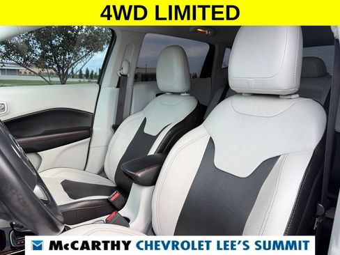 Used 2020 Jeep Compass Limited AWD/4WD image 43