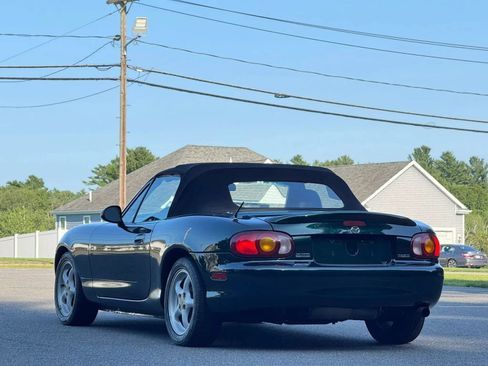 Used 1999 MAZDA MX-5 Miata RWD image 8