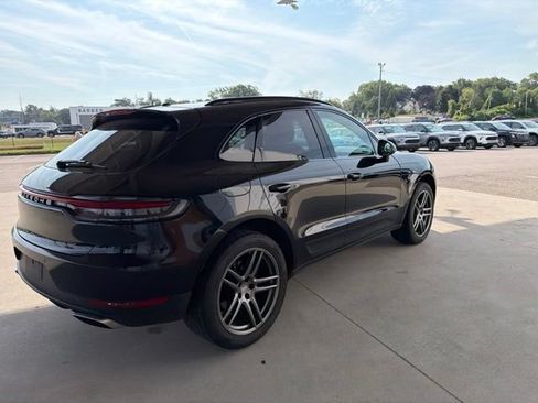 Used 2019 Porsche Macan AWD/4WD image 7