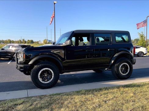 Used 2023 Ford Bronco 4-Door w/ Sasquatch Package AWD/4WD image 12