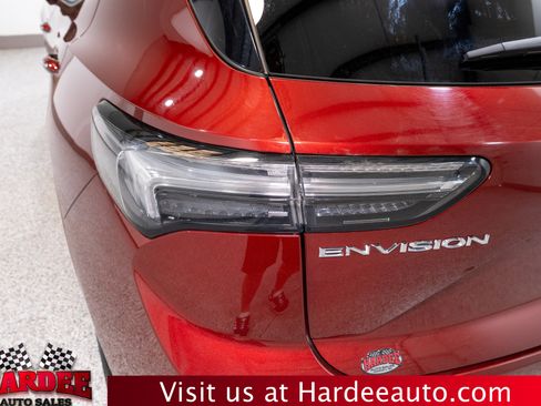 Used 2022 Buick Envision Avenir w/ Technology Package II image 9