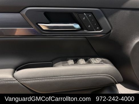 New 2027 GMC Terrain Elevation w/ Elevation Premium Package FWD image 21