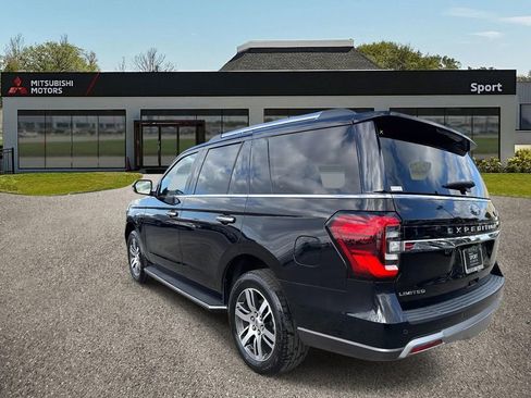 Used 2023 Ford Expedition Limited image 6