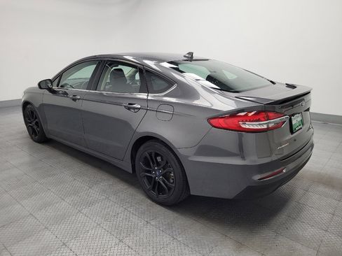 Used 2020 Ford Fusion SE w/ Equipment Group 151A FWD image 3