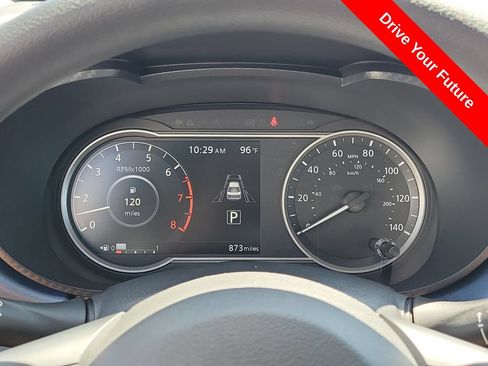 Used 2025 Nissan Versa SV w/ Trunk Package FWD image 9