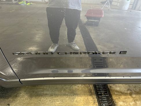 Used 2025 RAM 1500 Lone Star image 25