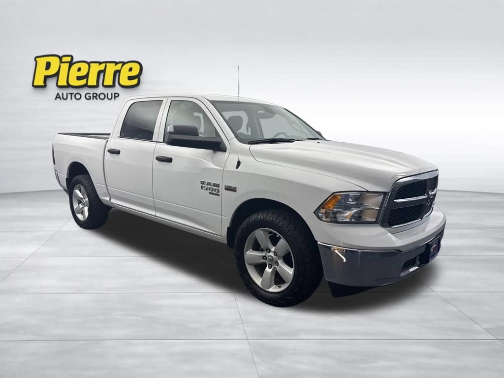 Used 2023 RAM 1500 Classic SLT AWD/4WD image 7