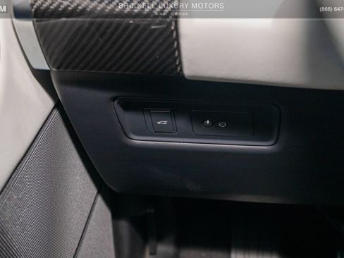 Used 2022 Land Rover Range Rover Sport SVR Carbon Edition AWD/4WD image 31