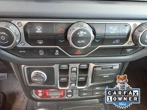 Used 2024 Jeep Wrangler Unlimited Rubicon image 18