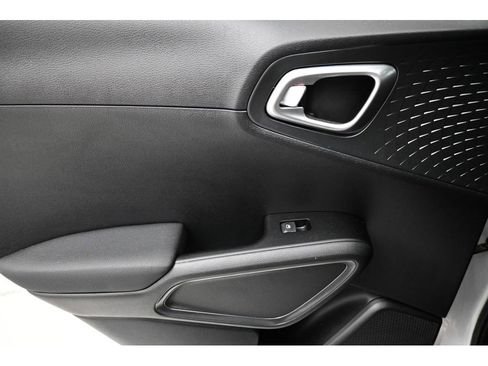 Used 2021 Kia Soul EX FWD image 22