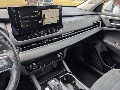 Used 2025 Mitsubishi Outlander SE FWD image 20