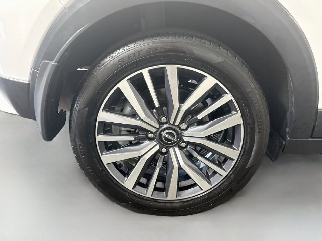 Used 2023 Nissan Kicks SV FWD image 32