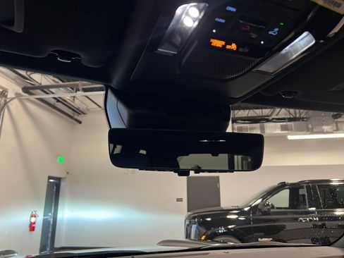 Used 2026 Lexus GX 550 w/ Cold Area Package AWD/4WD image 23