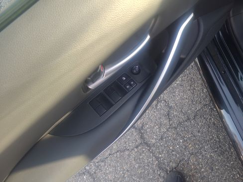 Certified 2022 Toyota Corolla SE image 13