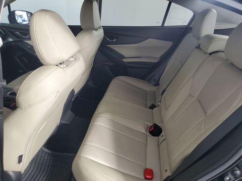 Used 2017 Subaru Impreza 2.0i Limited image 13