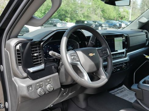 New 2026 Chevrolet Silverado 1500 LT AWD/4WD image 8