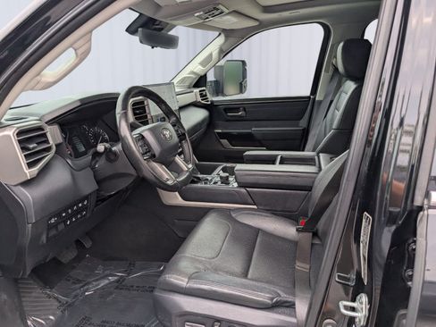 Used 2022 Toyota Tundra Limited AWD/4WD image 15