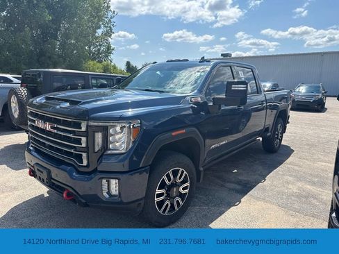 Used 2022 GMC Sierra 2500 AT4 w/ AT4 Premium Plus Package AWD/4WD image 1