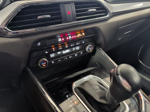 Used 2022 MAZDA CX-9 Signature AWD/4WD image 14