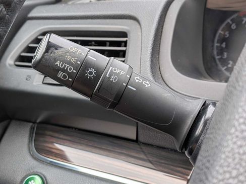 Used 2016 Honda CR-V EX-L image 27