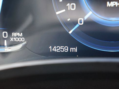 Used 2016 Cadillac XTS Premium image 33