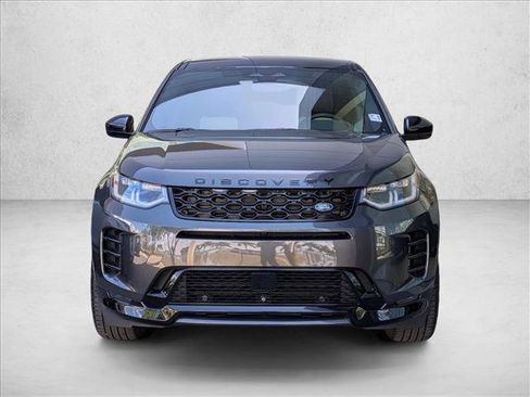 Certified 2024 Land Rover Discovery Sport Dynamic SE image 2