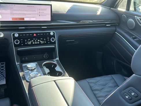 New 2026 Genesis GV80 3.5T e-SC image 27