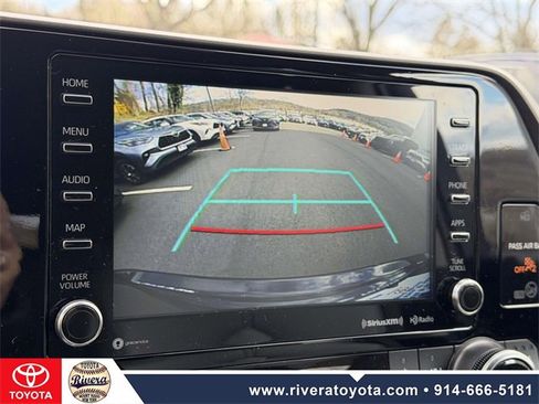 Used 2022 Toyota Highlander XLE image 26