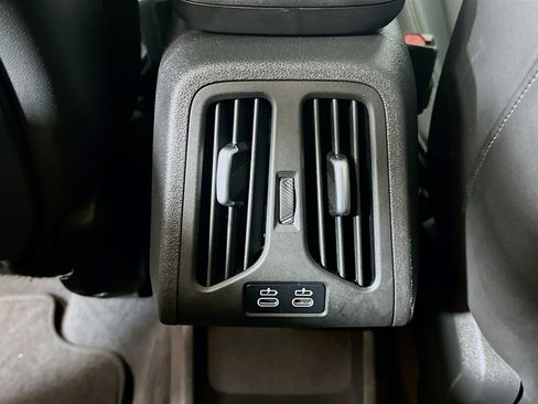 Used 2025 BMW X2 xDrive28i w/ Convenience Package image 28