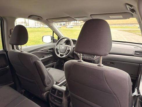 Used 2017 Honda Ridgeline RTS image 26