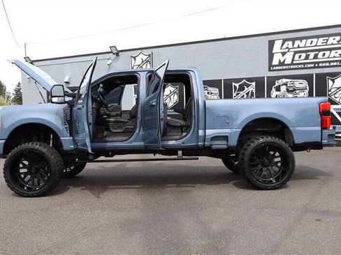 Used 2023 Ford F350 Platinum image 36