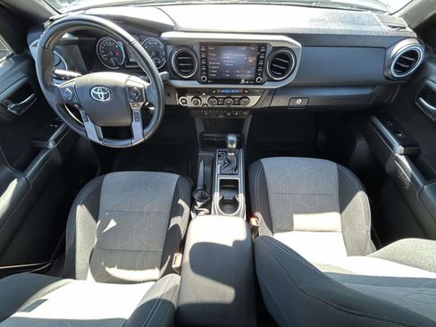 Used 2022 Toyota Tacoma TRD Sport w/ TRD Premium Sport Package image 13