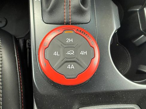 Used 2025 Ford Bronco Raptor w/ Interior Carbon Fiber Pack AWD/4WD image 33