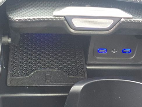 New 2026 Mercedes-Benz C 43 AMG 4MATIC Sedan image 34