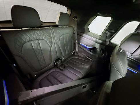 Used 2023 BMW X7 M60i w/ Executive Package AWD/4WD image 30