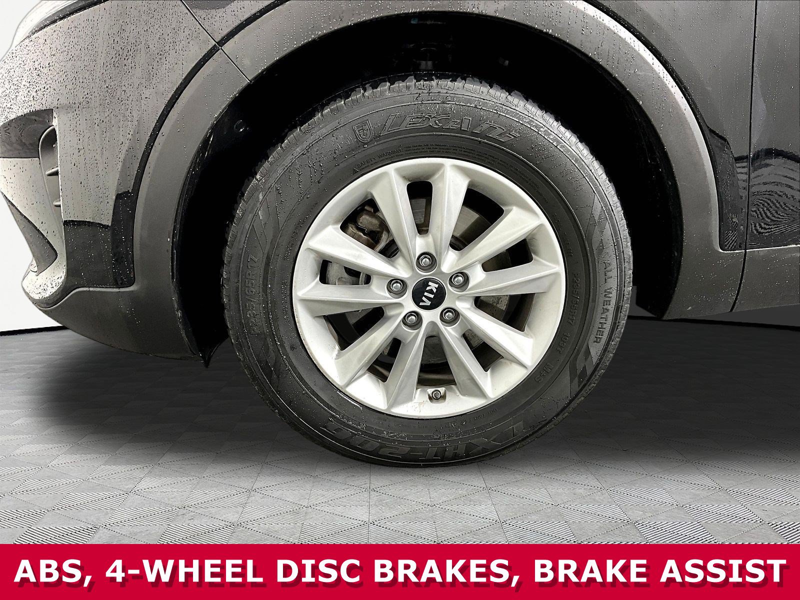 Used 2019 Kia Sorento FWD image 30