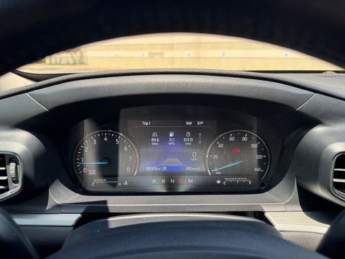 Certified 2020 Ford Explorer XLT w/ Equipment Group 202A RWD image 31