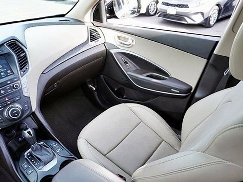 Used 2017 Hyundai Santa Fe Sport w/ 2.4L Tech Package 04 FWD image 23