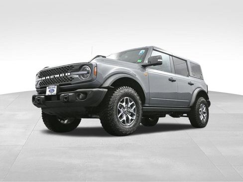 New 2025 Ford Bronco Badlands image 45