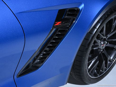 Used 2016 Chevrolet Corvette Z06 w/ 3LZ Preferred Equipment Group RWD image 27