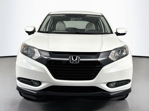 Certified 2017 Honda HR-V EX image 2