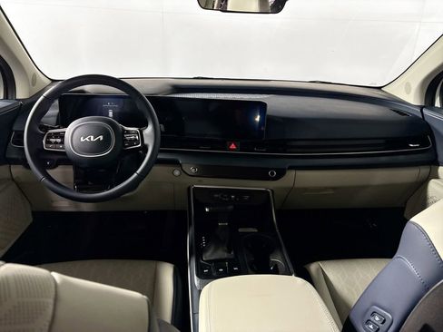 New 2026 Kia Carnival EX image 12