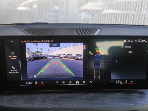 New 2026 BMW 330i Sedan w/ Convenience Package image 20