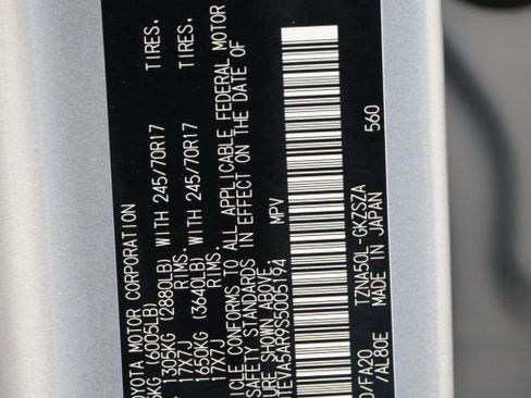 Used 2025 Toyota 4Runner SR5 image 25