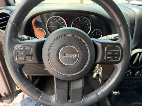 Used 2016 Jeep Wrangler Unlimited Sport w/ Quick Order Package 24S AWD/4WD image 23