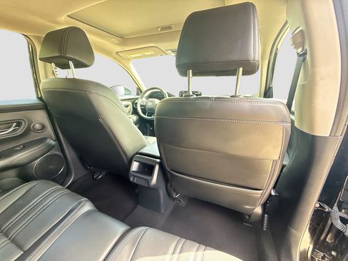 Certified 2024 Honda HR-V EX-L image 28