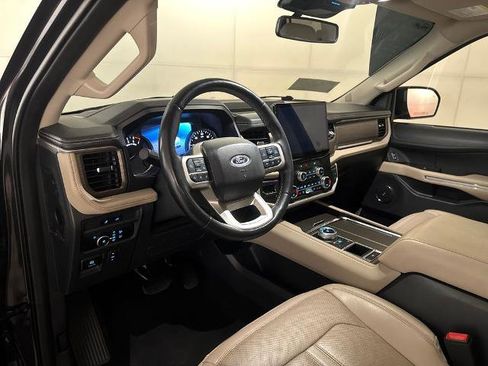 Certified 2024 Ford Expedition Max Limited RWD image 5